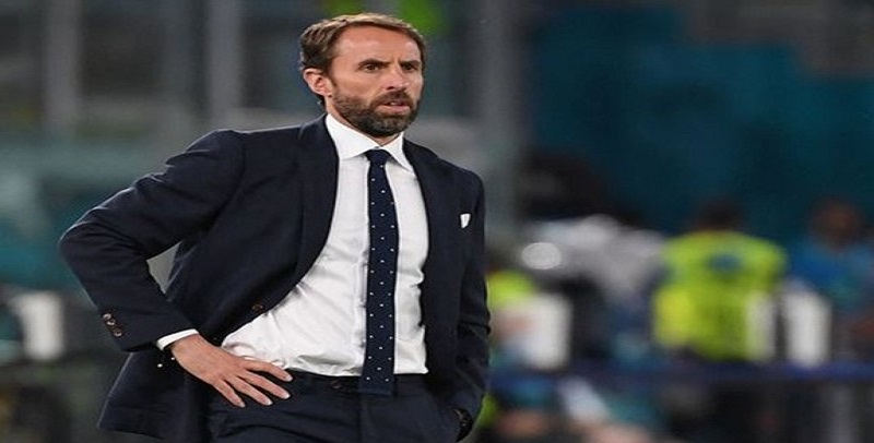 Italia vs England: HLV Gareth Southgate muối mặt
